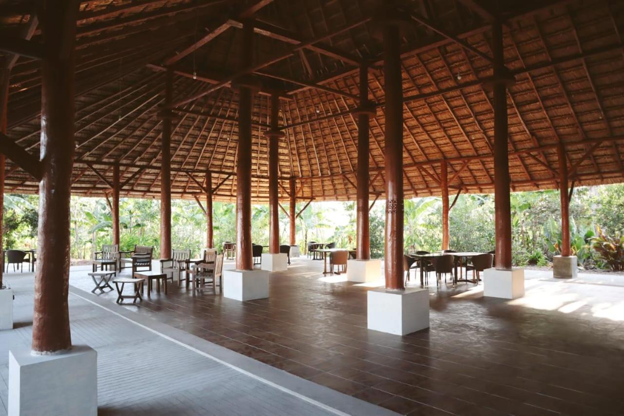 Sumba Nautil Resort Deke Exterior photo